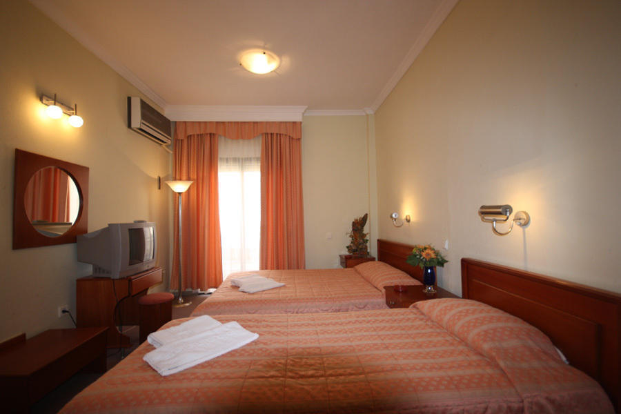 Cavo D' Oro Hotel Неа Мудания Стая снимка