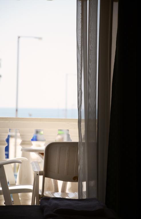 Cavo D' Oro Hotel Неа Мудания Екстериор снимка
